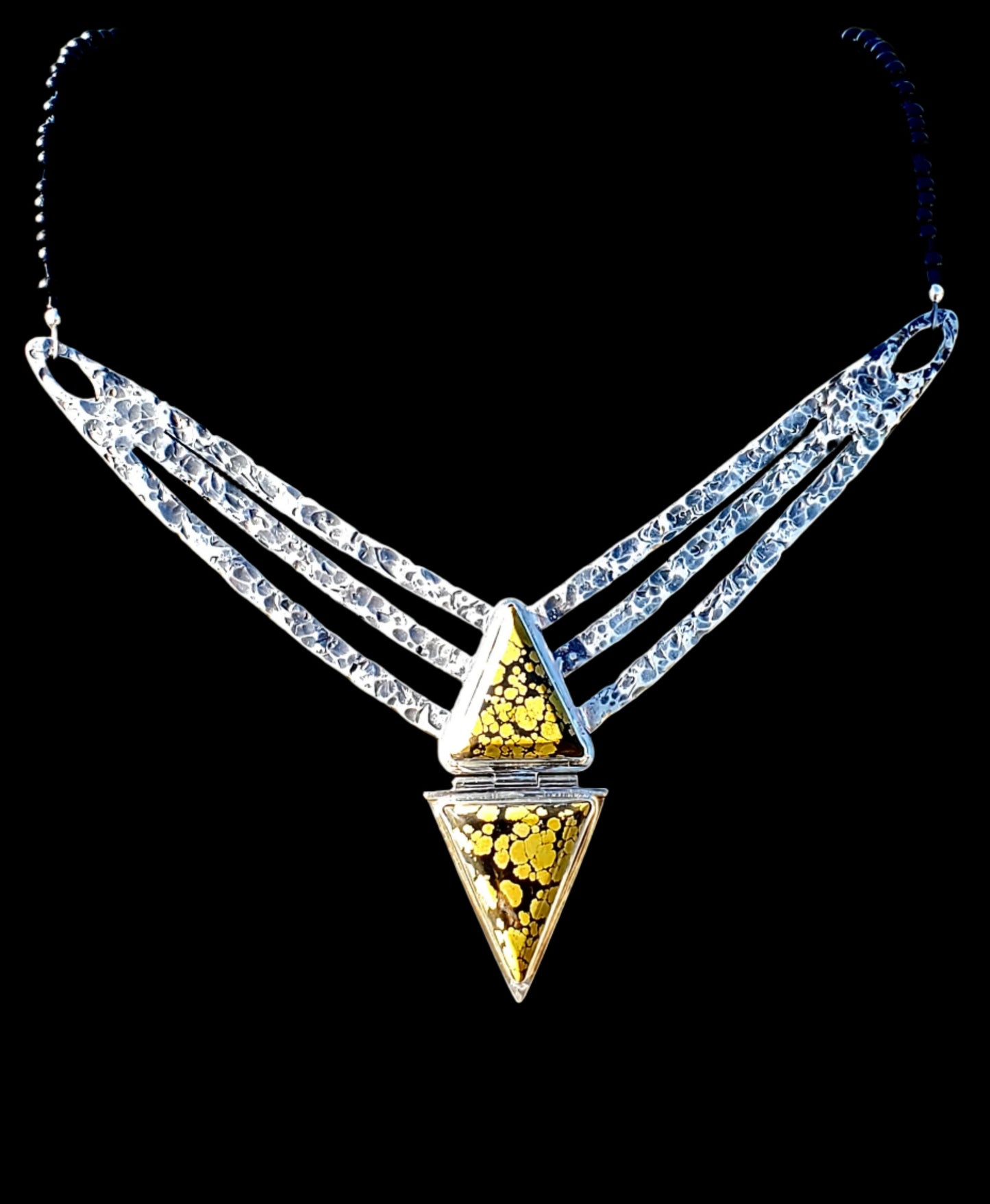 Soaring - necklace